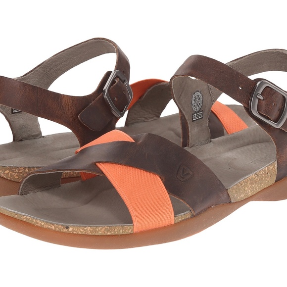 keen dauntless sandals